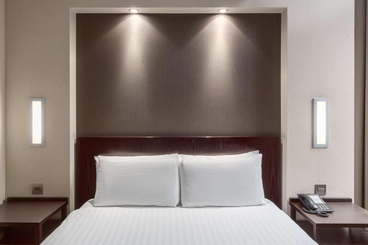 Nh London Kensington Hotel Bilik gambar